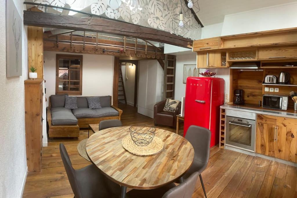 Appartement Plein De Charme - Coeur Vieille Ville อานซี ภายนอก รูปภาพ