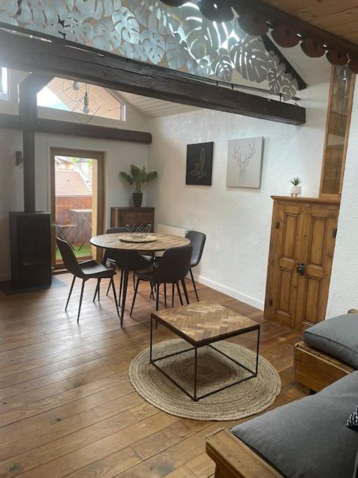 Appartement Plein De Charme - Coeur Vieille Ville อานซี ภายนอก รูปภาพ