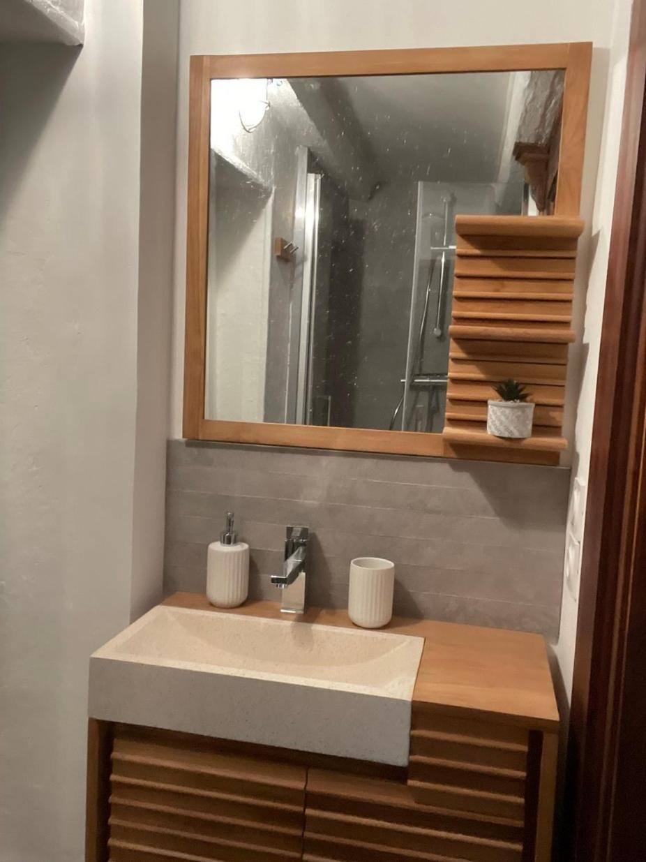 Appartement Plein De Charme - Coeur Vieille Ville อานซี ภายนอก รูปภาพ